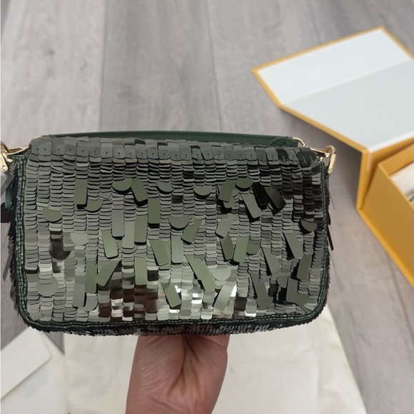 Fendi baguette mini sequins bag - Picture 7 of 12